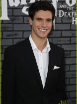 Drew Roy