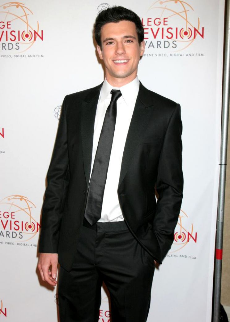 Drew Roy
