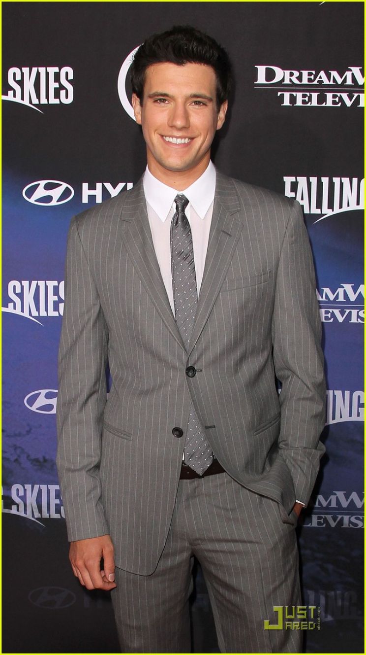 Drew Roy