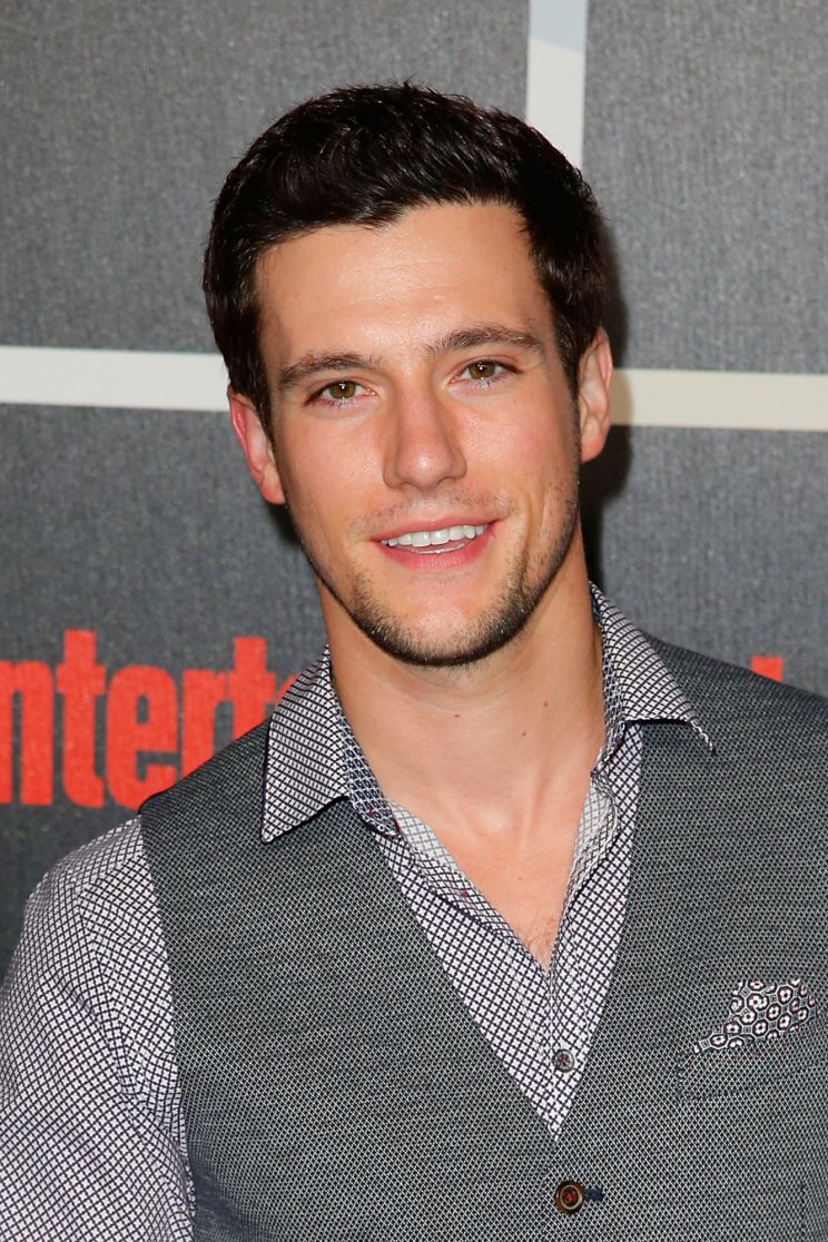 Drew Roy