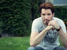 Drew Scott