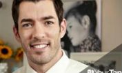 Drew Scott