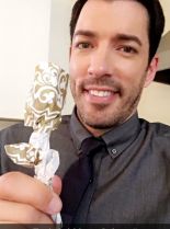 Drew Scott