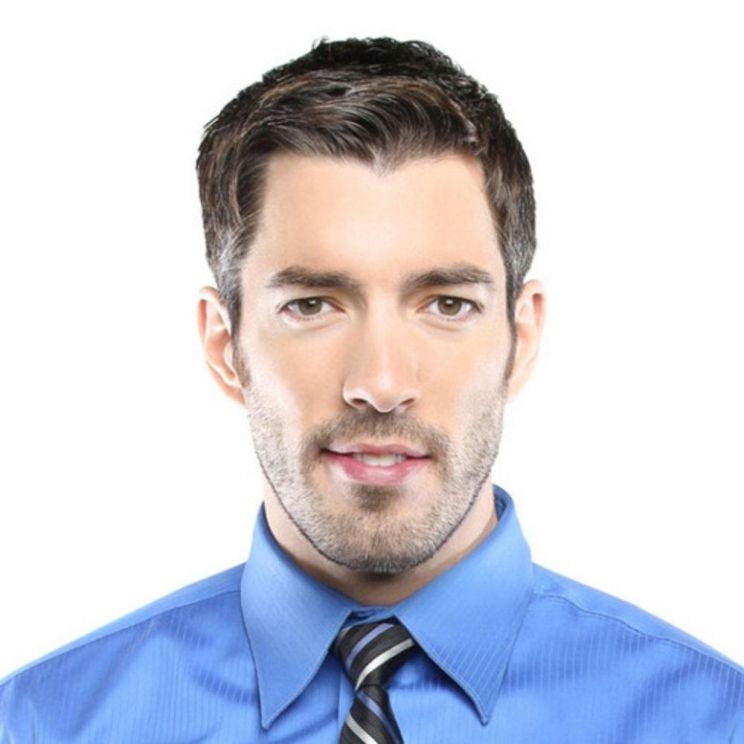 Drew Scott