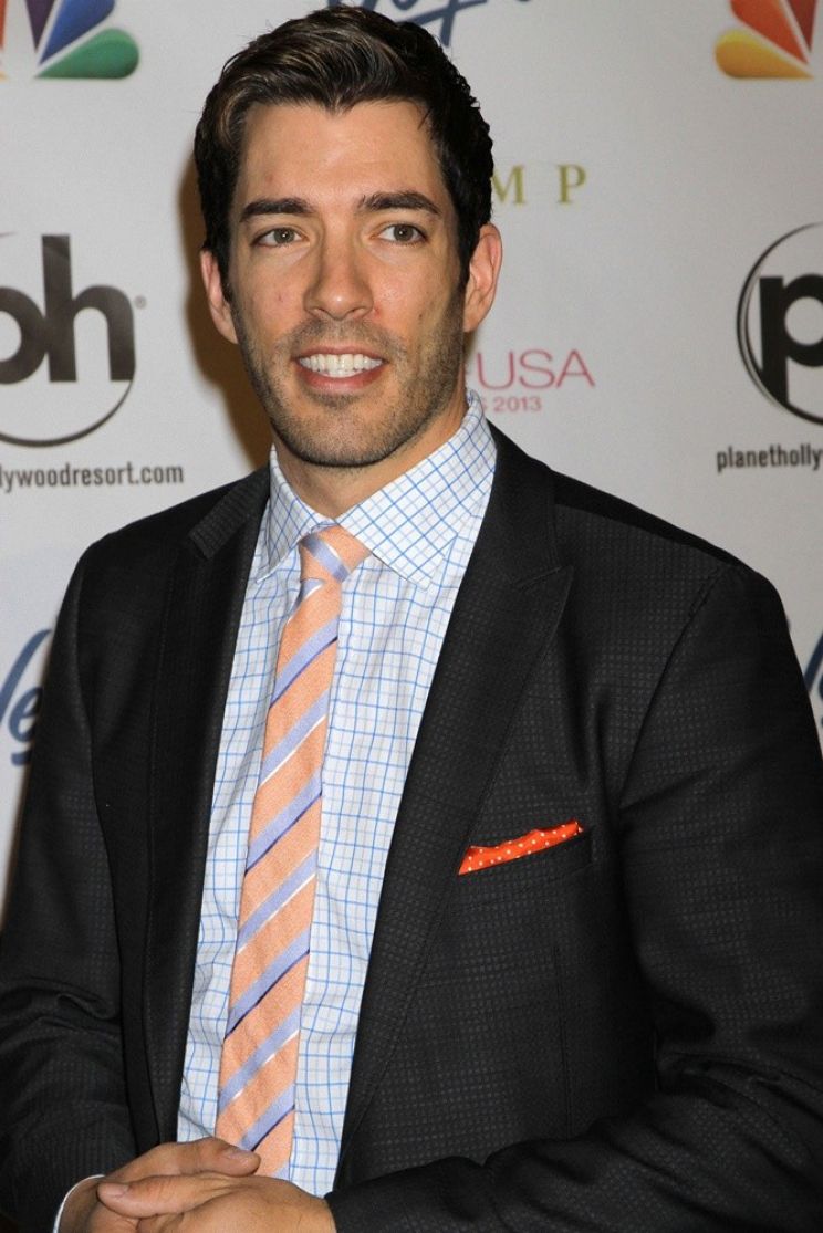 Drew Scott