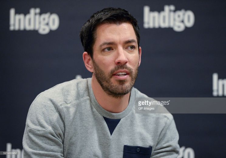 Drew Scott