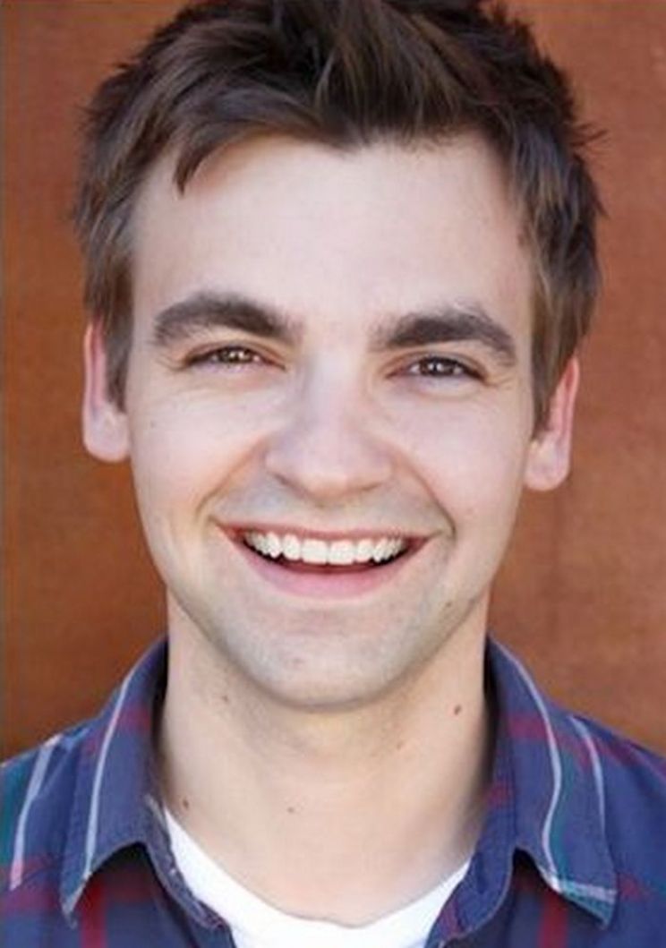 Drew Tarver