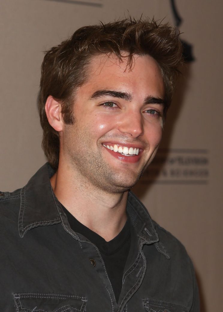 Drew Tyler Bell