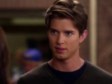 Drew Van Acker