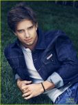 Drew Van Acker