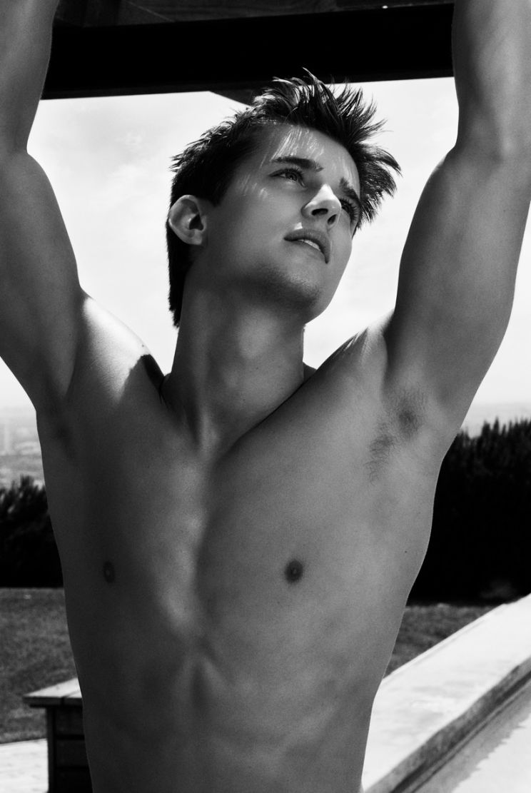 Drew Van Acker