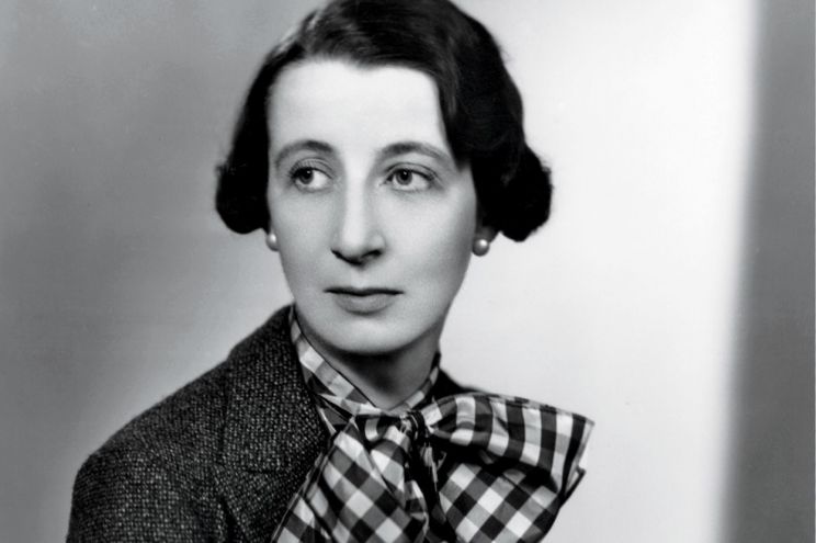 Dulcie Gray
