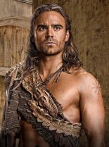 Dustin Clare