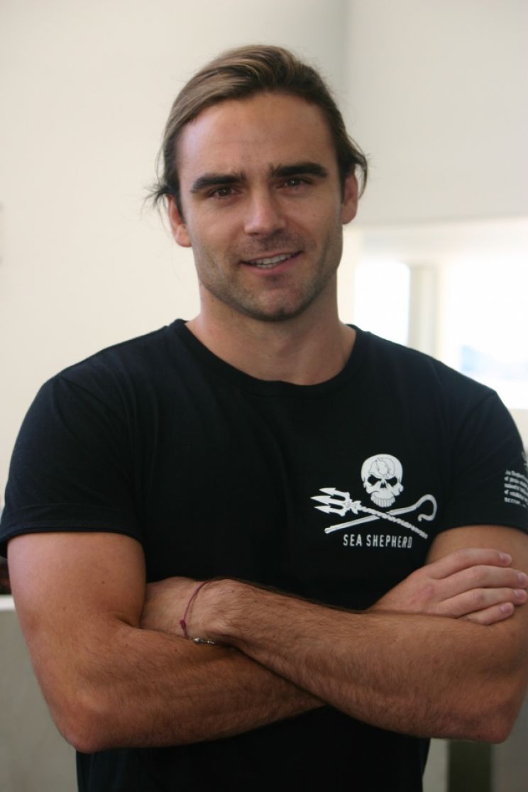 Dustin Clare