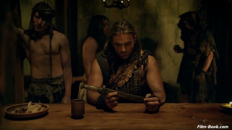 Dustin Clare