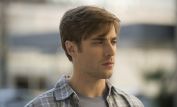 Dustin Milligan