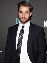 Dustin Milligan