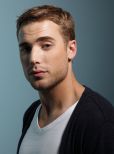 Dustin Milligan