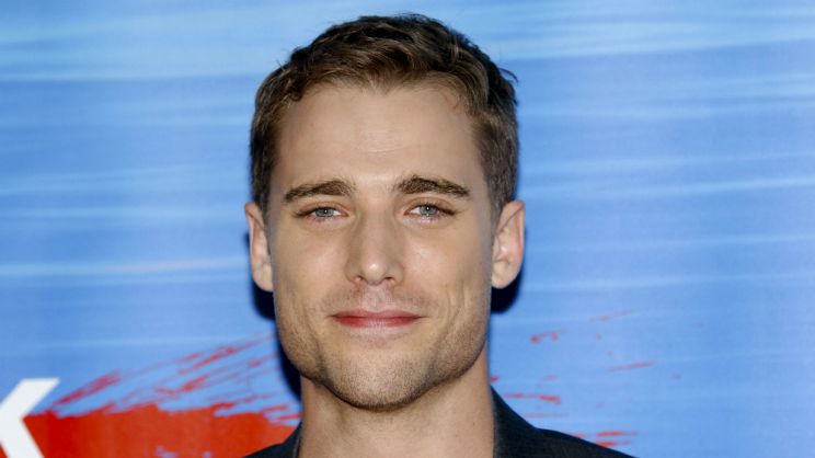 Dustin Milligan