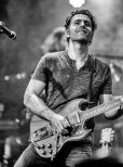 Dweezil Zappa