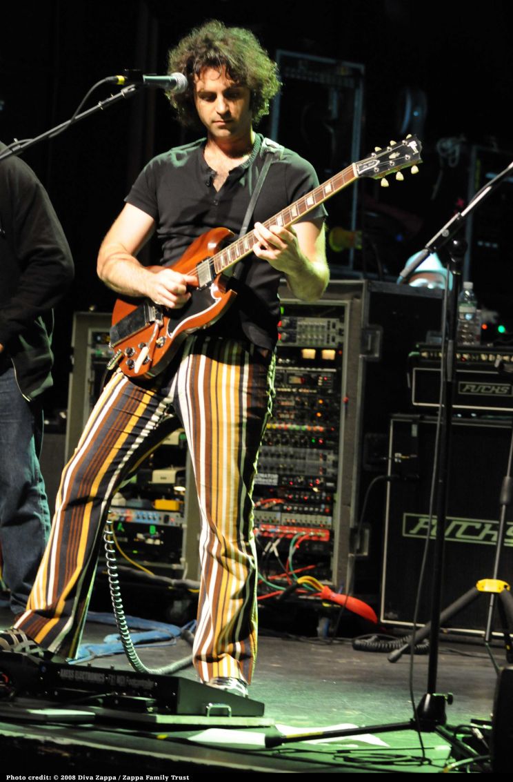 Dweezil Zappa