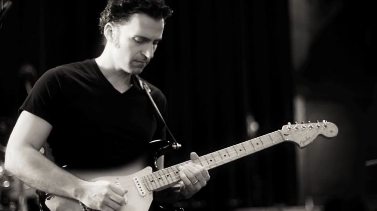 Dweezil Zappa
