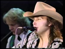 Dwight Yoakam