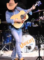 Dwight Yoakam