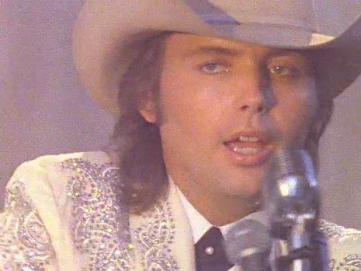 Dwight Yoakam