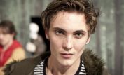 Eamon Farren