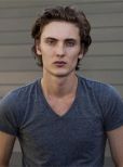 Eamon Farren