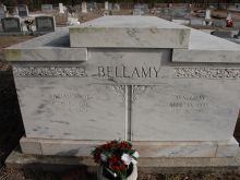 Earl Bellamy