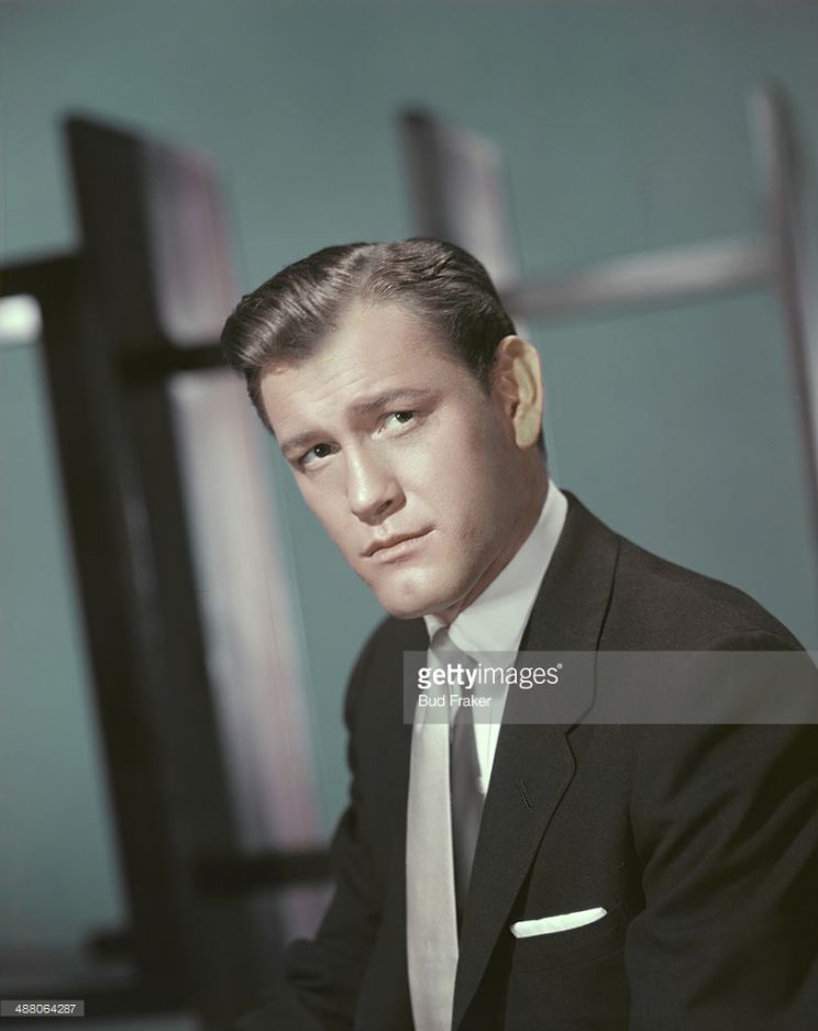 Earl Holliman