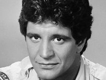 Ed Marinaro