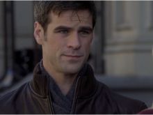 Eddie Cahill