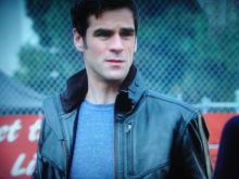 Eddie Cahill