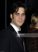 Eddie Cahill