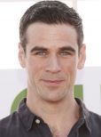 Eddie Cahill