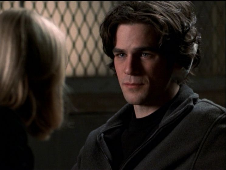 Eddie Cahill