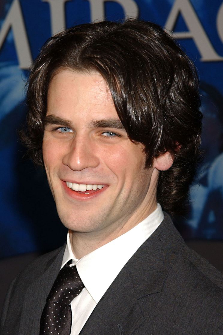 Eddie Cahill