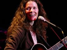 Edie Brickell