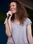 Edie Brickell