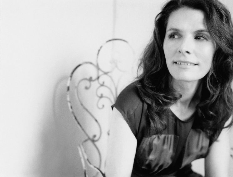 Edie Brickell
