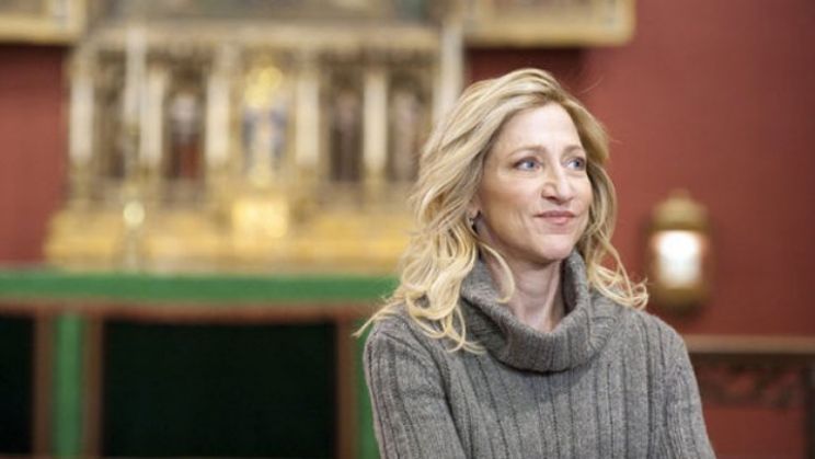 Edie Falco