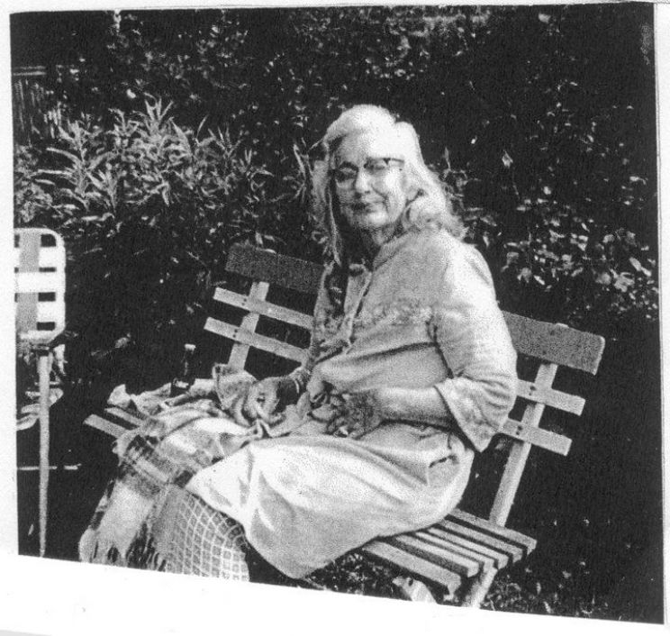 Edith 'Little Edie' Bouvier Beale