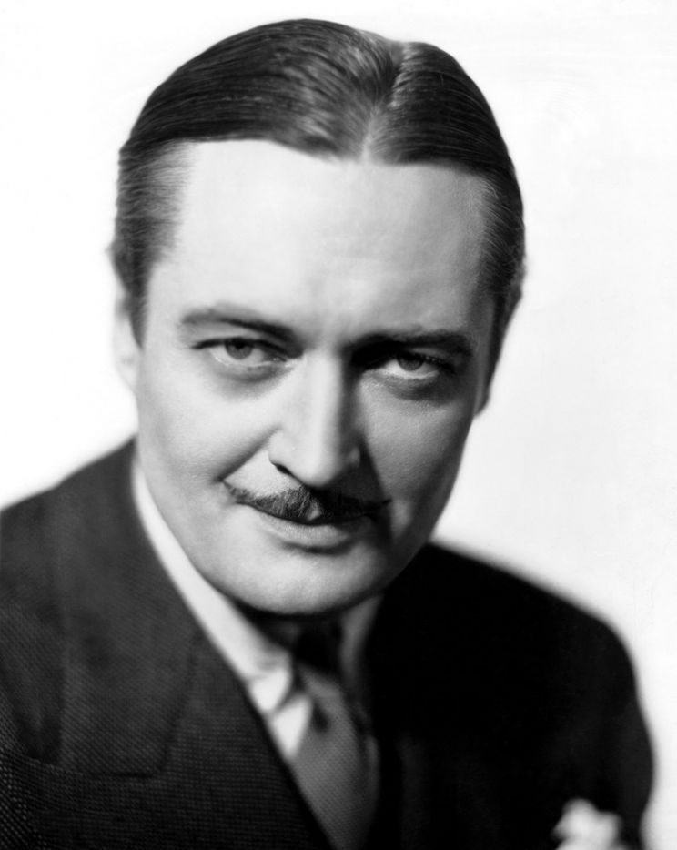 Edmund Lowe