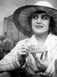 Edna Purviance