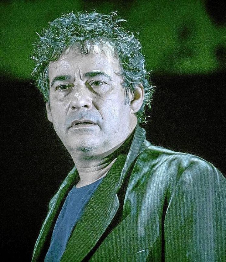 Eduard Fernández