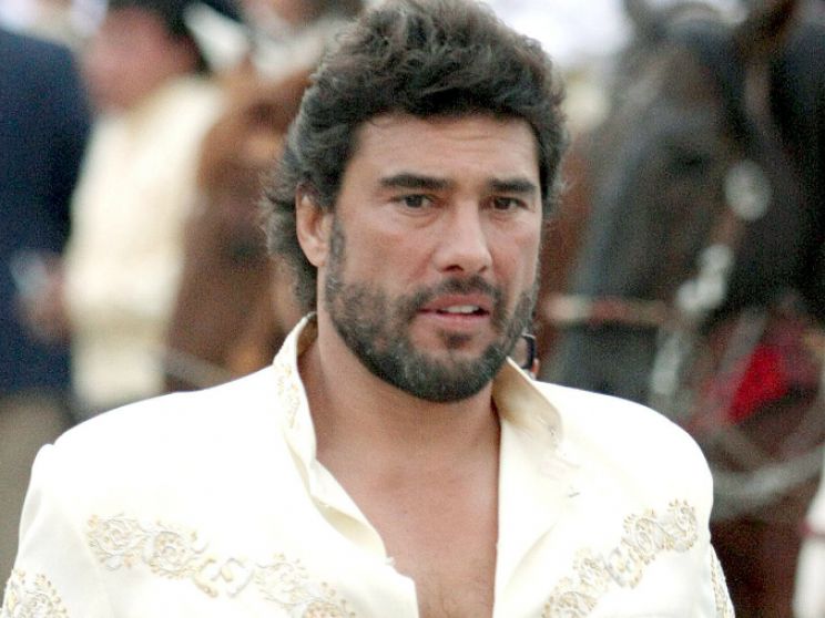 Eduardo Yáñez