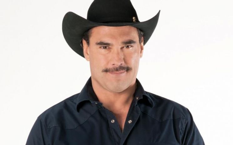 Eduardo Yáñez